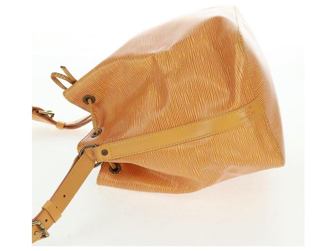 Noe LOUIS VUITTON Borsa a Spalla Petit Noé Epi Gialla M44109 LV Auth BA9123 Giallo - vista 3