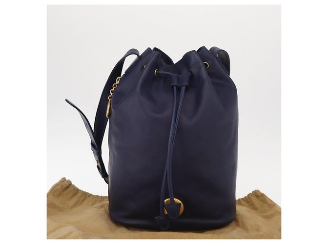 Céline Borsa a Spalla CELINE Circle in Pelle Blu Navy Oro Auth 159739 D'oro - vista 12