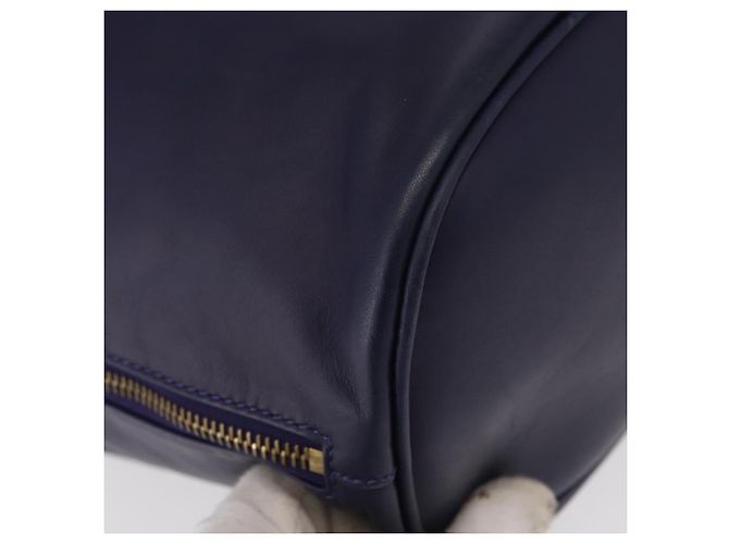 Céline Borsa a Spalla CELINE Circle in Pelle Blu Navy Oro Auth 159739 D'oro - vista 8