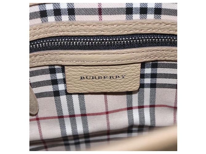 Burberry Borsa a Spalla in Pelle Beige Argento Auth am10199V - vista 17