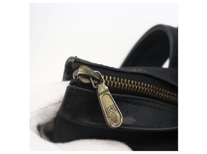 Borsa tote MCM Logogram Vicetos PVC Nero Oro Auth 160044 D'oro - vista 10