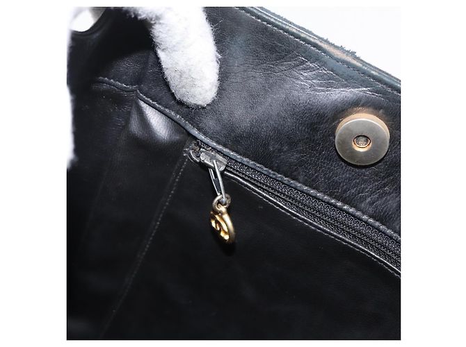 Borsa a Spalla CHANEL in Pelle di Agnello Nera Oro CC Auth BA9188 Nero D'oro - vista 20