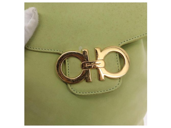 Zaino Salvatore Ferragamo in suede oro verde chiaro Auth 159800 - vista 18