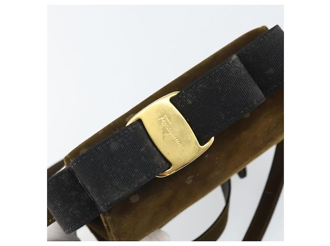 Borsa a Spalla Salvatore Ferragamo Vala in Pelle Scamosciata 2 in 1 Verde Oro Auth BA9381 - vista 18
