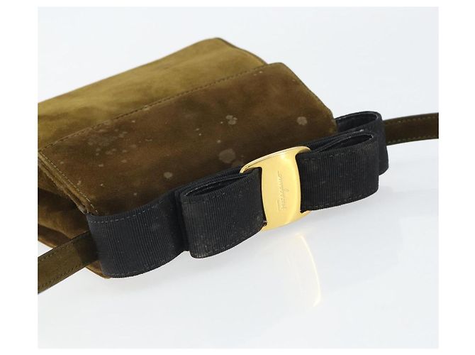 Borsa a Spalla Salvatore Ferragamo Vala in Pelle Scamosciata 2 in 1 Verde Oro Auth BA9381 - vista 7