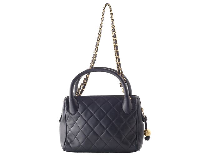 Borsa a mano in pelle di agnello nera Chanel Nero - vista 3