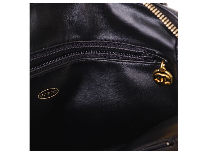 Borsa a mano in pelle di agnello nera Chanel Nero - vista 9