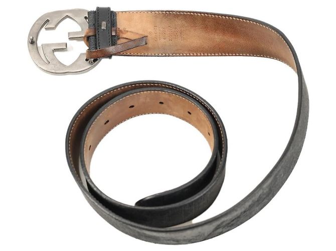 Gucci Ledergürtel Schwarz mit GG Interlocking Schnalle - Ansicht 2