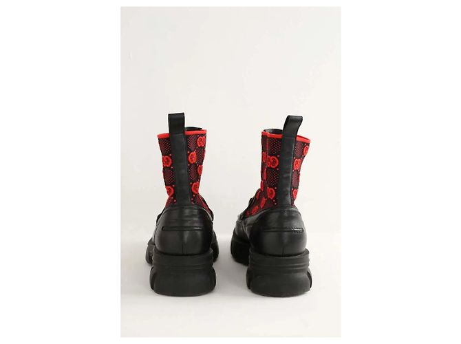 Gucci Black leather boots - view 2