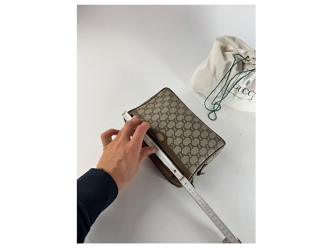 Clutch in pelle monogramma Gucci vintage grigio marrone - vista 8