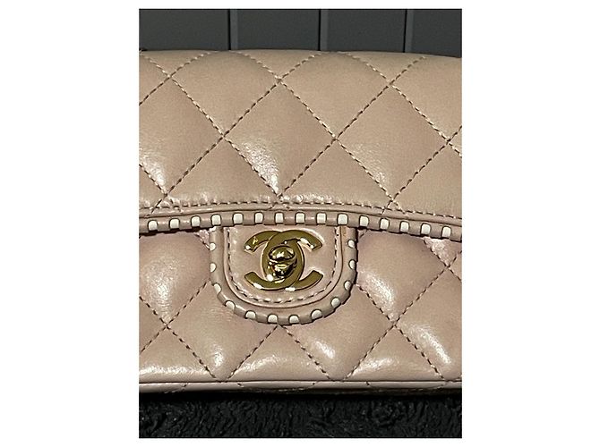 Chanel Timeless Handtasche aus rosa gestepptem Leder Pink - Ansicht 3