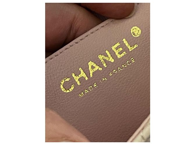 Chanel Timeless Handtasche aus rosa gestepptem Leder Pink - Ansicht 9