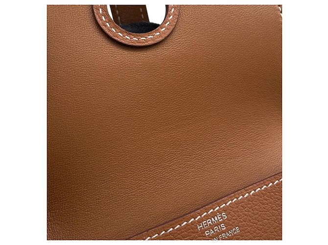 Tarjetero Dogon de Hermès en Oro Dorado - vista 9
