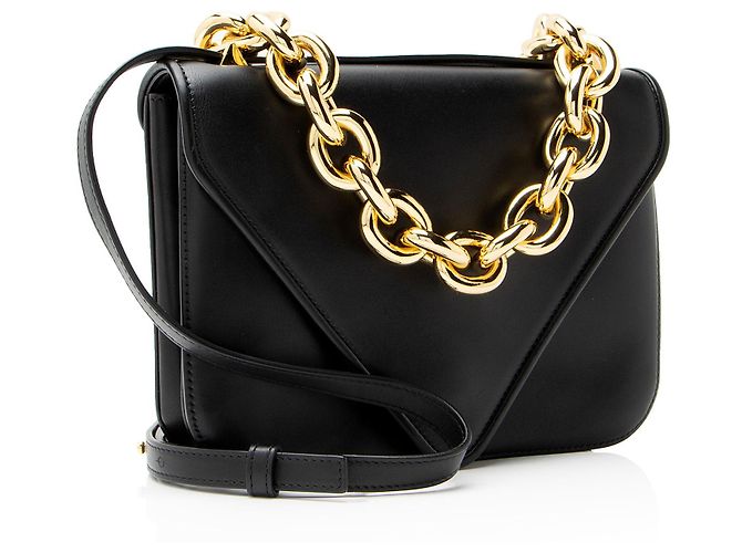 Borsa a spalla piccola in pelle liscia Mount Envelope con catena di Bottega Veneta - vista 2