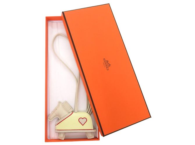 Portachiavi Hermès Rodeo Robeo Cool PM Cuore Bianco - vista 2