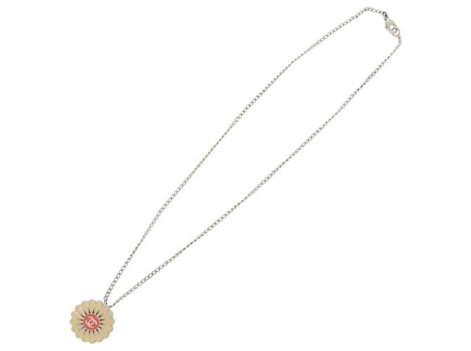 Collana in argento con motivo floreale Coco Mark di Chanel - vista 3