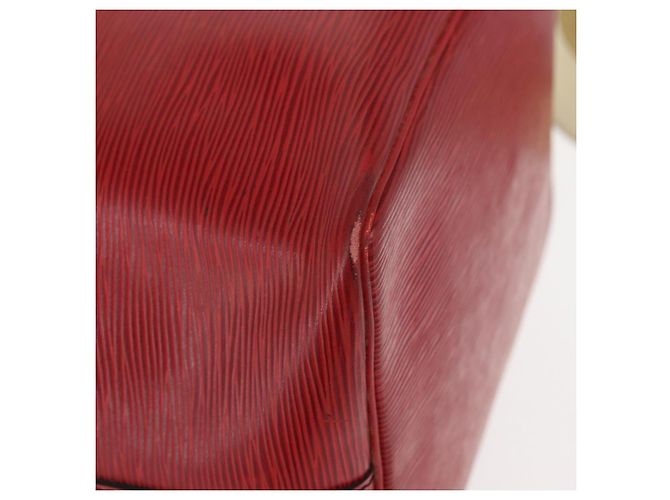 Noe LOUIS VUITTON Borsa a Spalla Petit Noé Epi Rossa M44107 LV Auth 161368 Rosso - vista 14