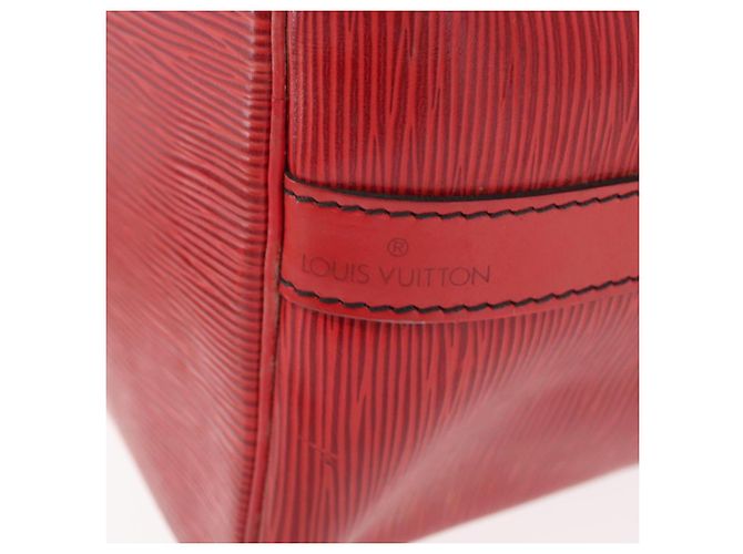 Noe LOUIS VUITTON Borsa a Spalla Petit Noé Epi Rossa M44107 LV Auth 161368 Rosso - vista 17