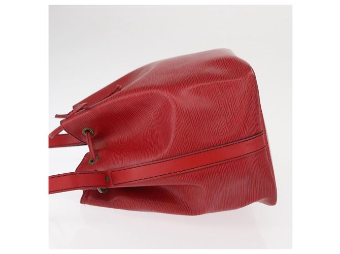 Noe LOUIS VUITTON Borsa a Spalla Petit Noé Epi Rossa M44107 LV Auth 161368 Rosso - vista 5