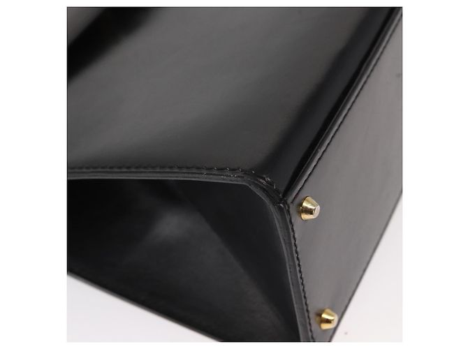 Céline Borsa a Spalla CELINE Circle in Pelle Nera e Oro Auth 161116 Nero D'oro - vista 10