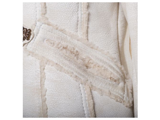 Abrigo corto de shearling para mujer de Prada con capucha Beige - vista 5