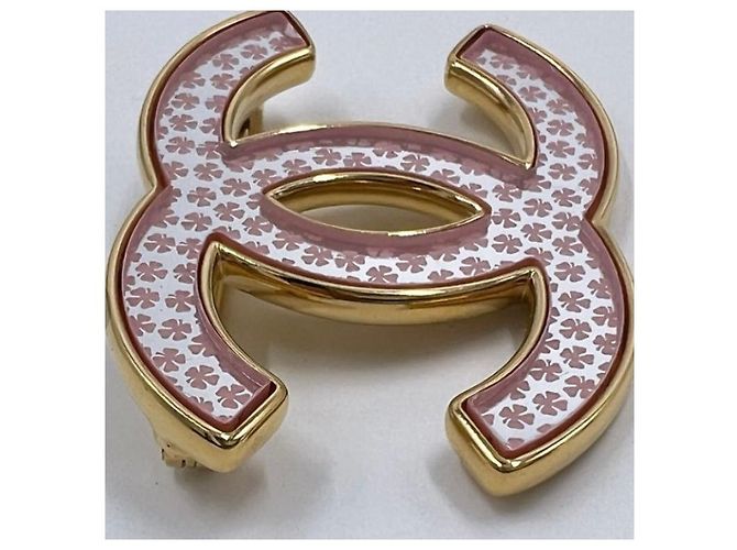 Chanel CC Brosche Goldfarbenes Metall Kleeblatt Muster Golden - Ansicht 3