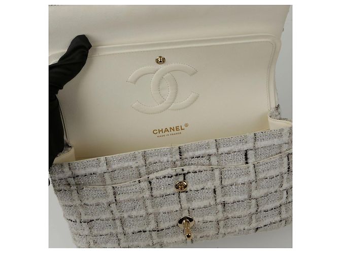 Chanel Borsa a spalla media in tweed classico Bianco - vista 11