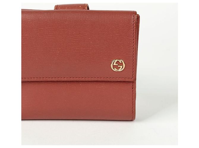 Gucci Interlocking Flap Medium Wallet Pink - view 3