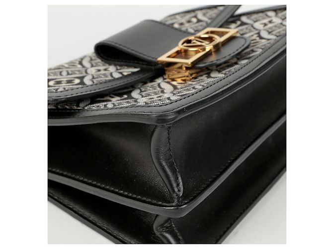Louis Vuitton Borsa a Spalla Dauphine MM Nero - vista 7