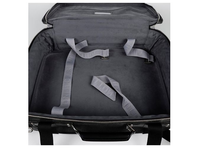 Louis Vuitton Sac à main Taiga Satellite Noir - vue 13