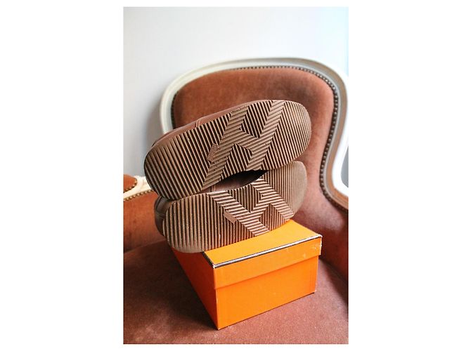 Sneakers Hermès Trail in pelle marrone - vista 11