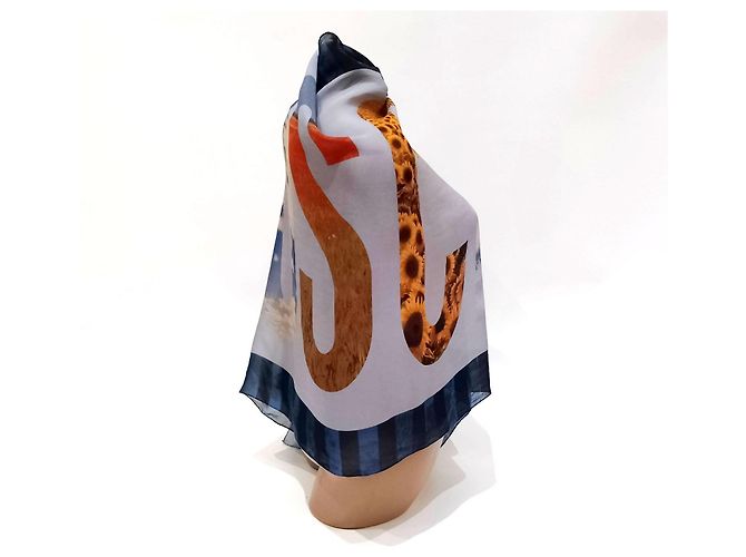 Foulard Moschino Archivio in seta multicolore - vista 6