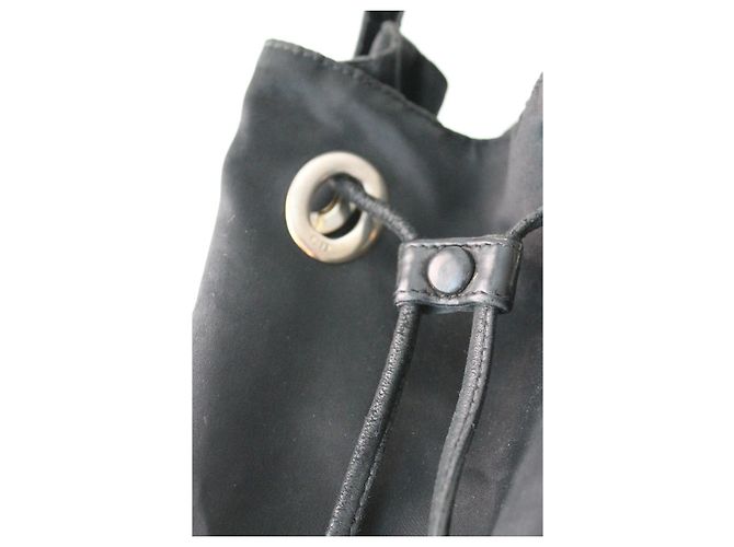 Bolsa bucket Dior em couro e seda Preto - vista 2