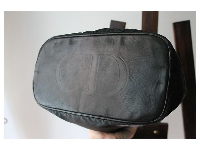 Bolsa bucket Dior em couro e seda Preto - vista 9