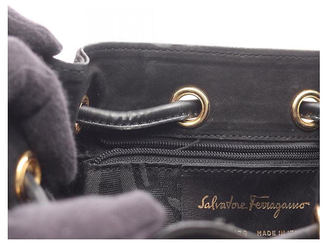 Borsa a Spalla Vara di Salvatore Ferragamo Nero - vista 6