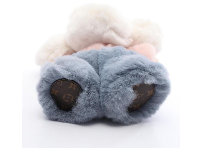 Louis Vuitton Doudou Vivienne Plush Leather Accessory Multiple colors Cream - view 3