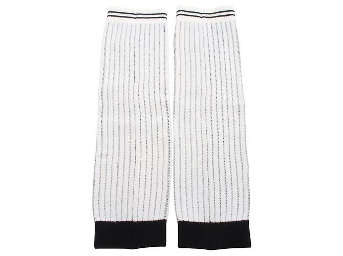 Gaiter Chanel com a Marca Coco Preto Branco - vista 2
