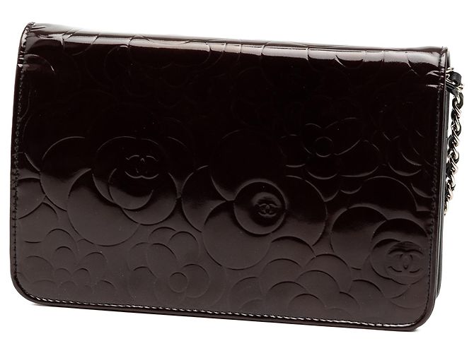 Wallet On Chain Cartera Chanel de charol marrón con CC en relieve y cadena Camelia Castaño Marrón oscuro - vista 2