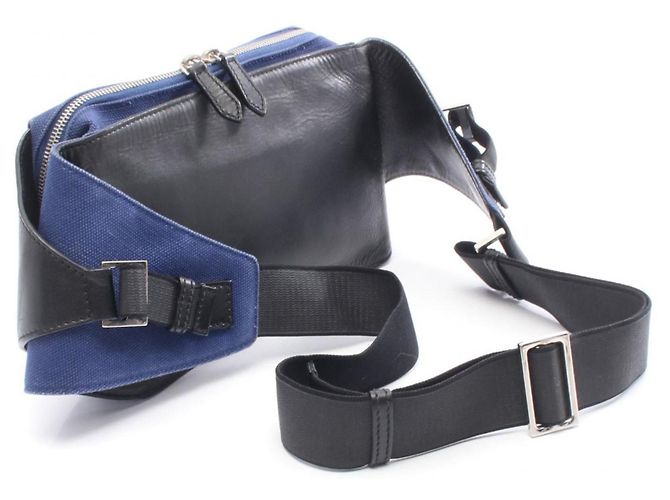 Borsa a cintura Balenciaga in nero e blu navy - vista 2