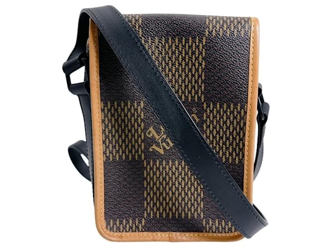 Borsa Messenger Amazon Louis Vuitton Marrone - vista 2