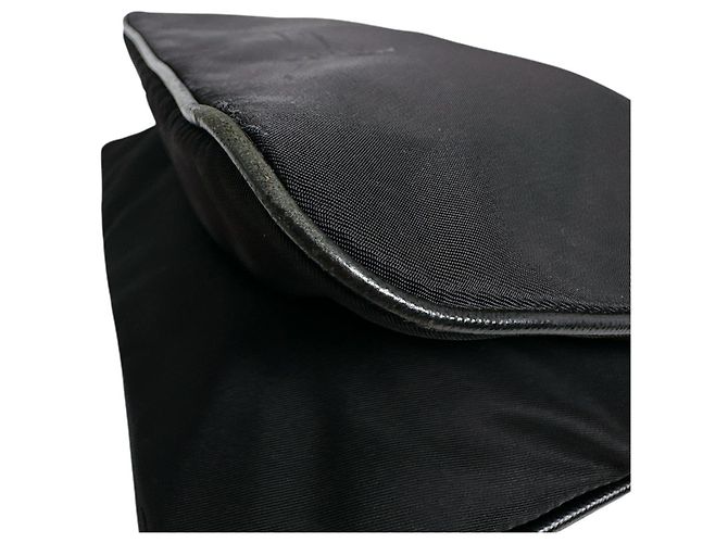 Borsa a Spalla in Nylon Nero Prada - vista 13