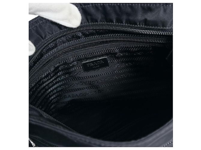 Borsa a Spalla in Nylon Nero Prada - vista 17