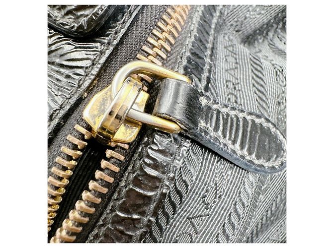 Borsa tote e a spalla in pelle verniciata nera Prada Nero - vista 15