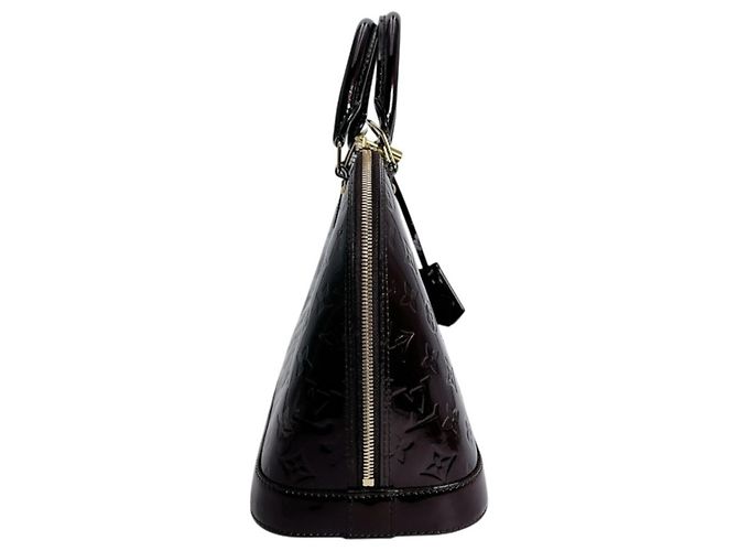 Borsa Alma PM Louis Vuitton Rosso Bordò - vista 3