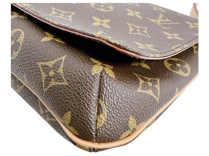 Borsa a spalla corta Musette Tango Louis Vuitton Marrone - vista 6