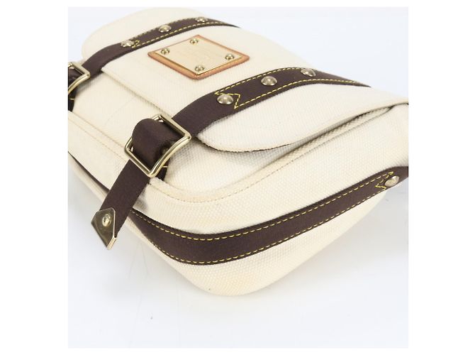 Borsa a Spalla Louis Vuitton Antigua Besas PM Ecru Crudo - vista 5