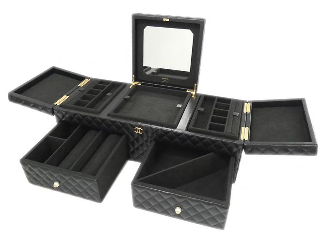 Timeless Caja de joyería de piel de cordero con perlas de Chanel Negro - vista 4