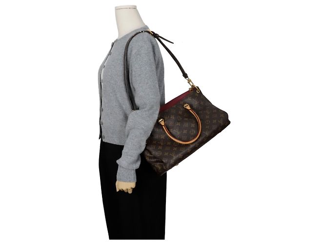 Louis Vuitton Borsa a Spalla Palais MM Marrone - vista 14