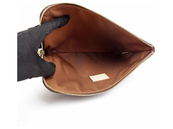 Louis Vuitton Clutch Étrier Voyage PM Marrone - vista 11