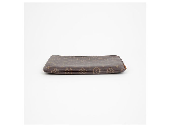 Louis Vuitton Clutch Étrier Voyage PM Marrone - vista 5